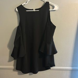 Cold shoulder blouse size medium. Ann Taylor. Half Zip back.